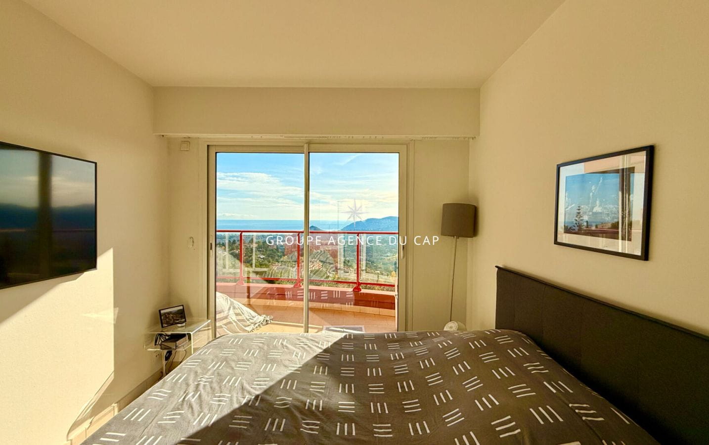 MANDELIEU APPARTEMENT 3P AVEC VUE MER TERRASSE DOUBLE GARAGE ET CAVE Image 6