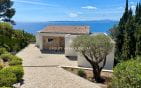 EXCEPTIONAL VILLA WITH PANORAMIC SEA VIEWS, WALKING DISTANCE FROM THE VILLAGE OF SAN-PEIRE IN LES ISSAMBRES Min 1