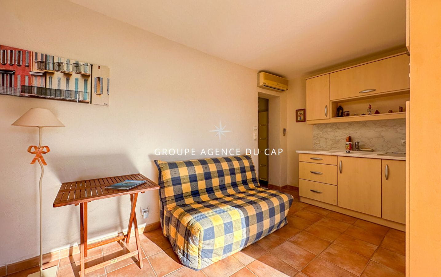 LES ISSAMBRES VILLA VUE MER GOLFE DE SAINT TROPEZ EN IMPASSE AVEC PISCINE Image 12