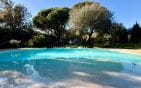 A PIED DES PLAGES SECTEUR PRIVILEGIE VILLA DE CHARME AVEC PISCINE ET GARAGE Min 2