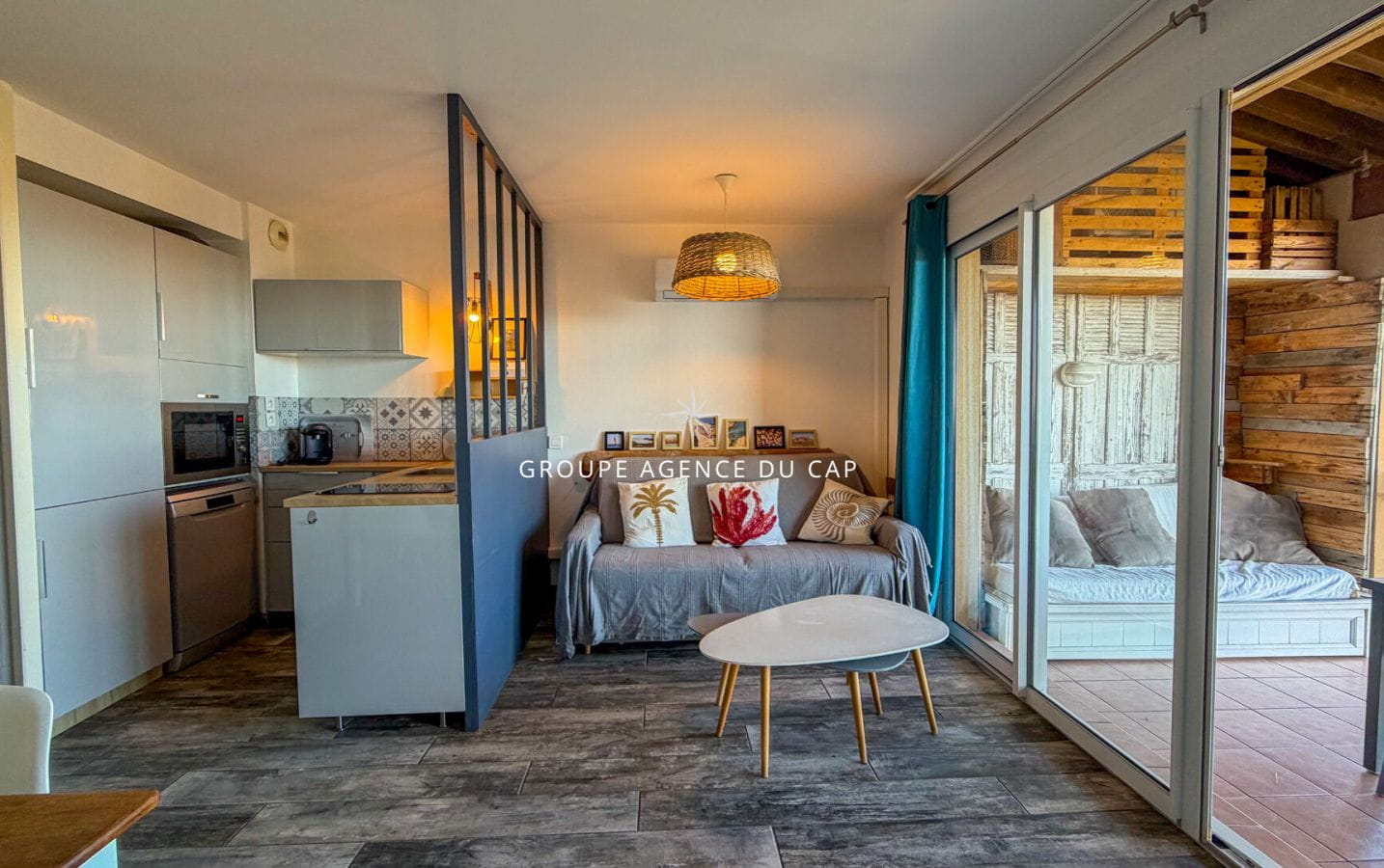 A VENDRE APPARTEMENT 36M2 VUE MER RESIDENCE AVEC PISCINE Image 3