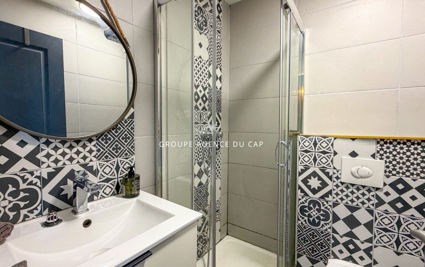 A VENDRE APPARTEMENT 36M2 VUE MER RESIDENCE AVEC PISCINE Image 6