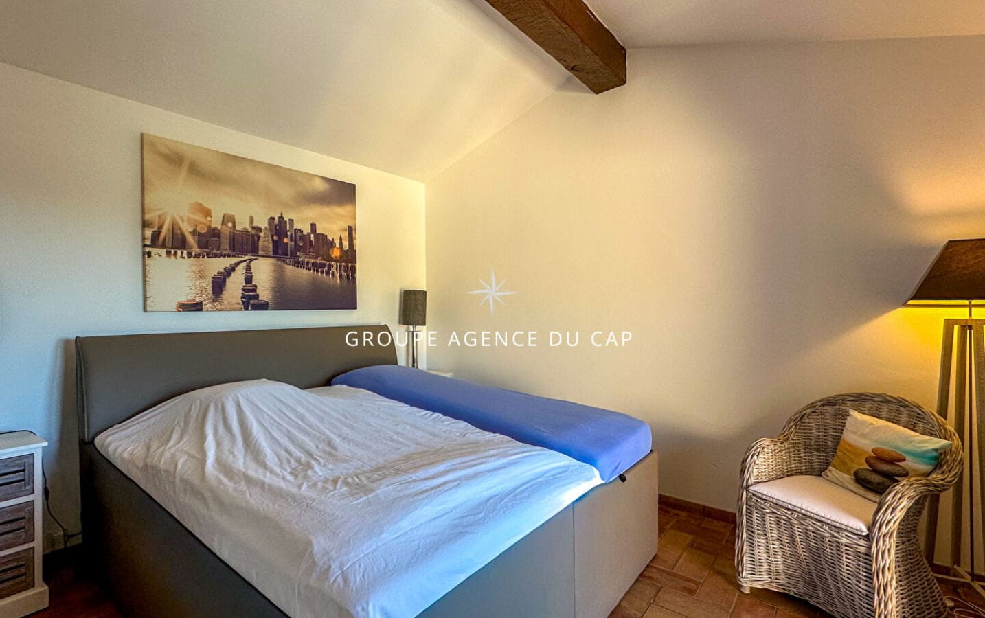 A VENDRE VILLA VUE MER GOLFE DE ST-TROPEZ 5 CHAMBRES ANNEXE PISCINE PARKINGS  AUX ISSAMBRES Image 12