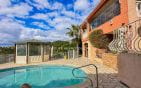 A VENDRE  EXCLUSIVITE VILLA PROVENCALE VUE MER  2 DEPENDANCES PISCINE GARAGE LES ISSAMBRES Min 14