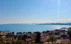 VILLA VUE MER PANORAMIQUE SUR LE GOLFE DE SAINT TROPEZ  PROPRIETE D EXCEPTION PISCINE DOUBLE GARAGE A PIED DU CENTRE ET DES PLAGES DES ISSAMBRES Min 16