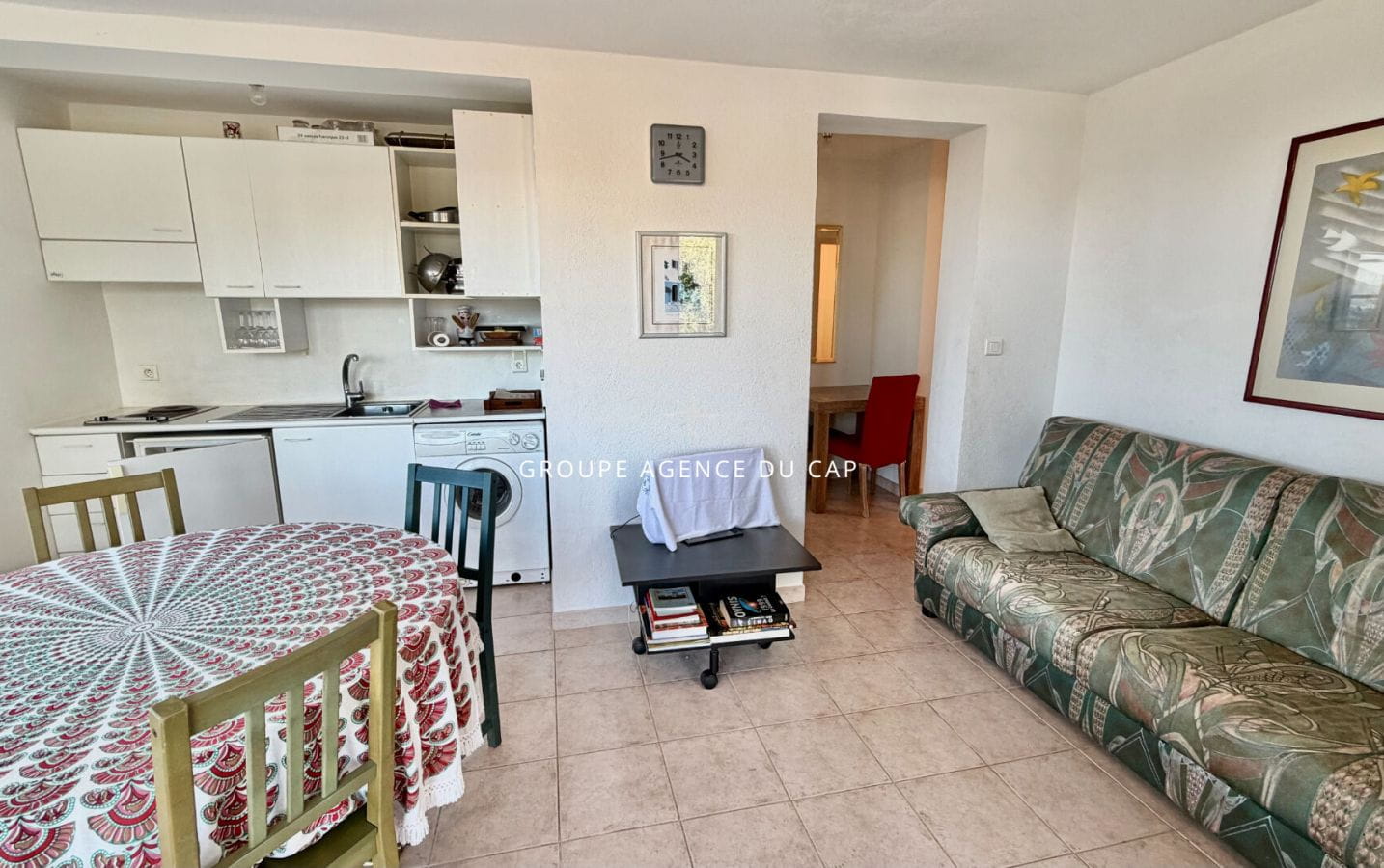 A VENDRE VILLA DE 117M2 AVEC VUE MER BON POTENTIEL, AUX ISSAMBRES Image 7