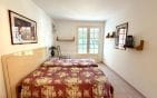 A VENDRE VILLA DE 117M2 AVEC VUE MER BON POTENTIEL, AUX ISSAMBRES Min 9