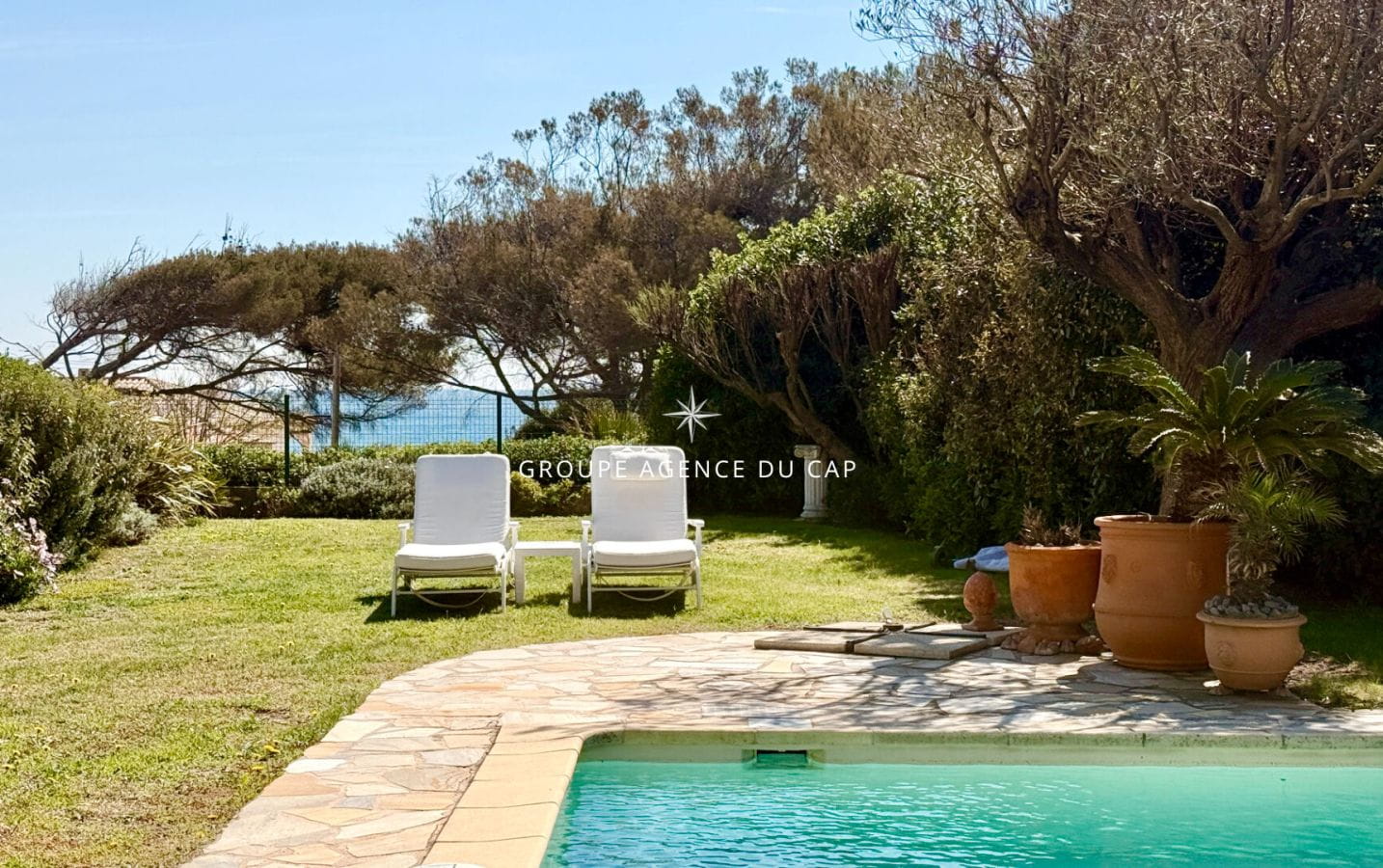 VILLA VUE MER 5 PIECES A PROXIMITE IMMEDIATE DE LA MER, A SAINTE MAXIME Image 15
