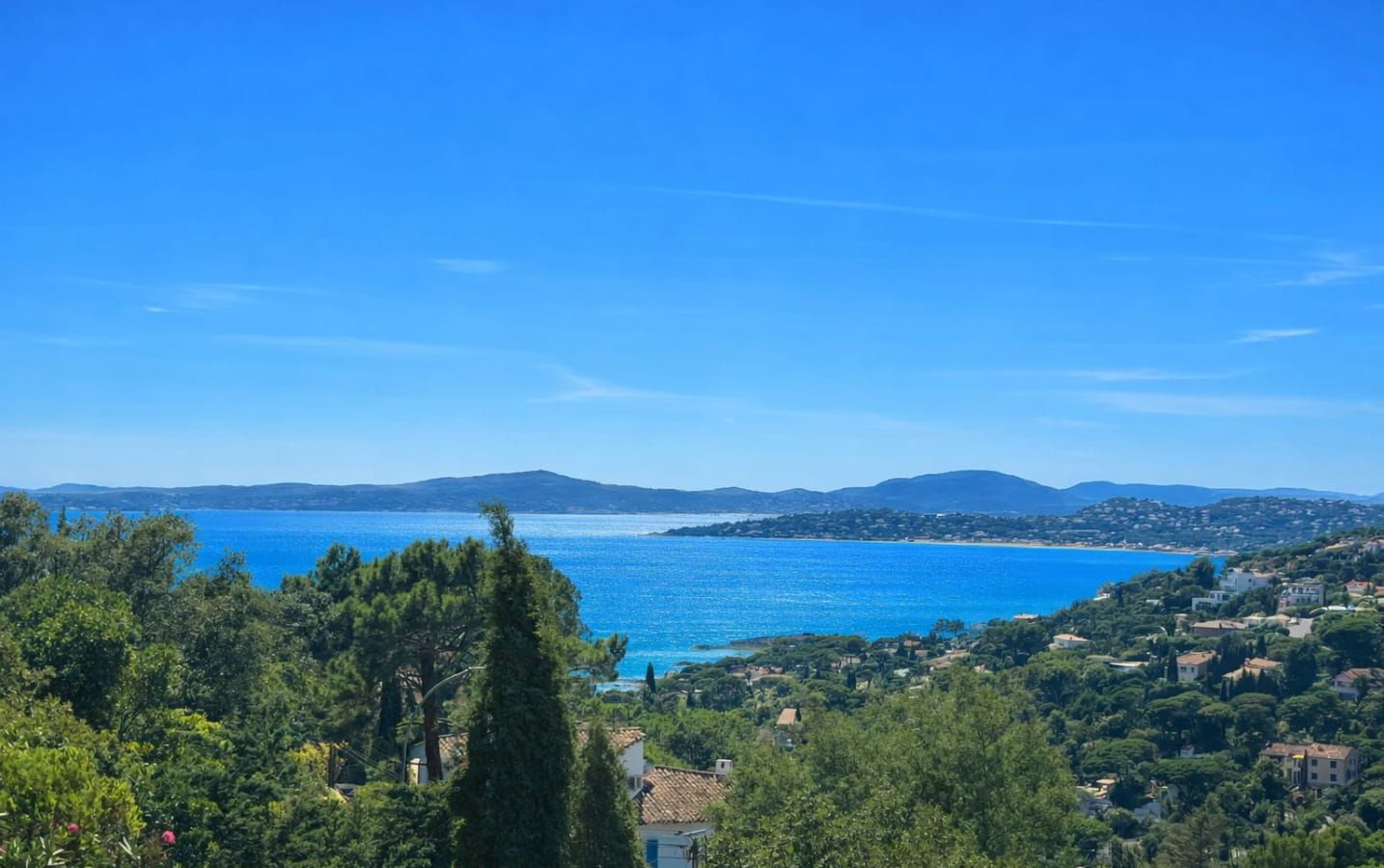 TERRAIN VUE MER AVEC PC EN COURS Image 0