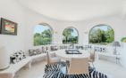 A VENDRE VILLA VUE MER PANORAMIQUE DE 220M2 AUX ISSAMBRES  AVEC GARAGE ET PISCINE Min 10