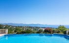A VENDRE VILLA VUE MER PANORAMIQUE DE 220M2 AUX ISSAMBRES  AVEC GARAGE ET PISCINE Min 3