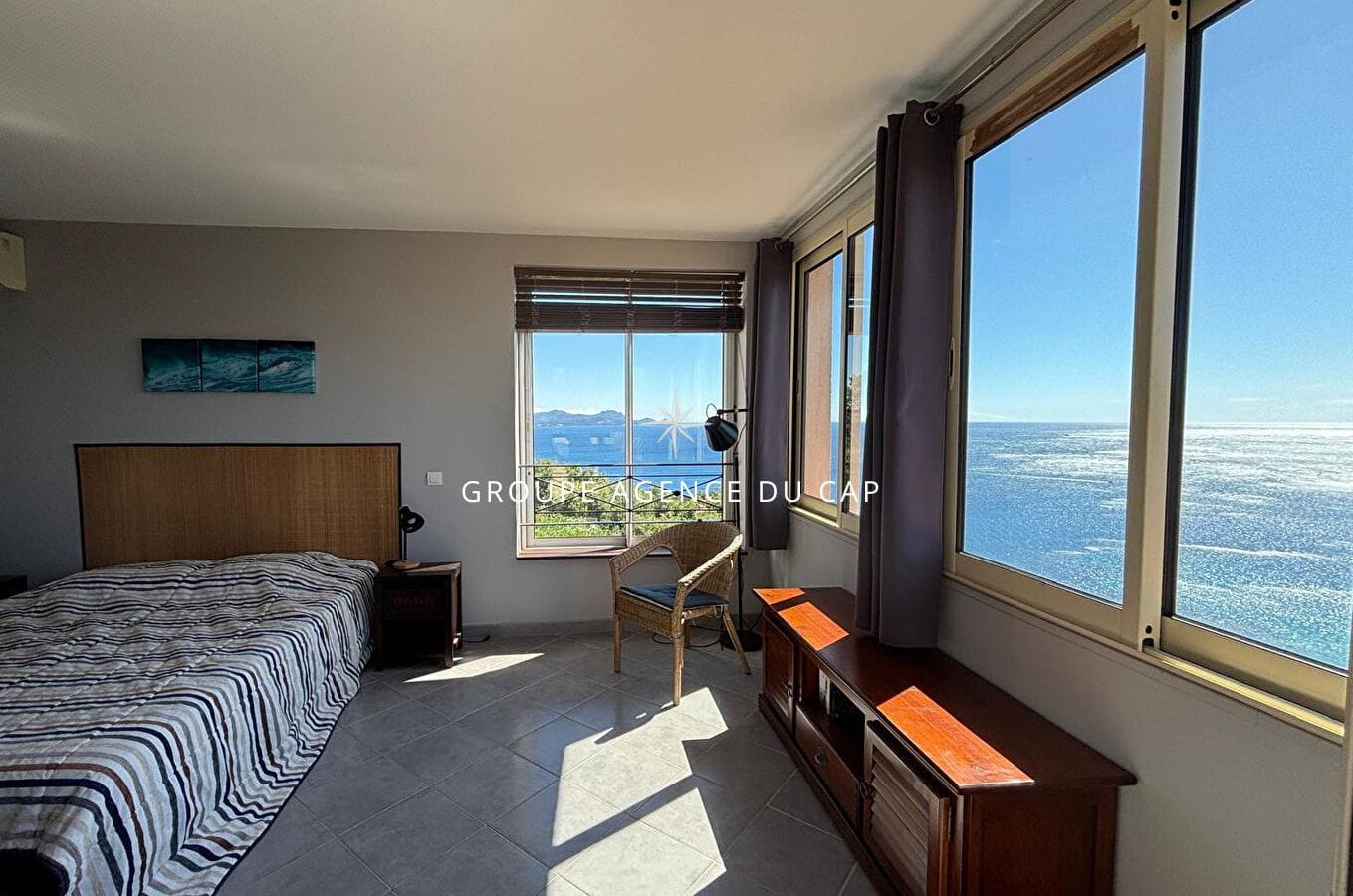 A VENDRE VILLA « BEAUMONT » 4 CHAMBRES 2 APPARTEMENTS PISCINE PARKINGS AUX ISSAMBRES Image 10