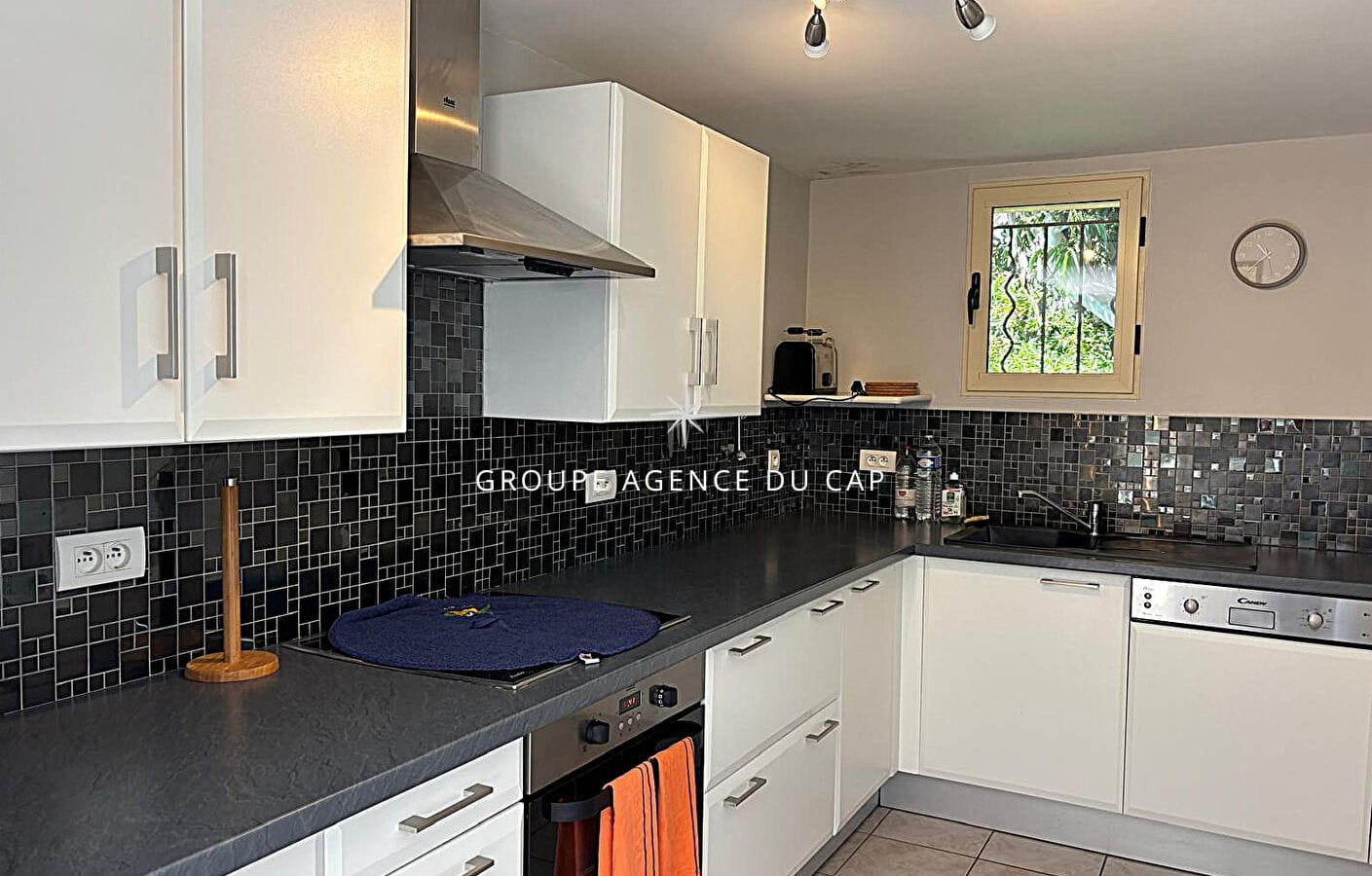 A VENDRE VILLA « BEAUMONT » 4 CHAMBRES 2 APPARTEMENTS PISCINE PARKINGS AUX ISSAMBRES Image 14