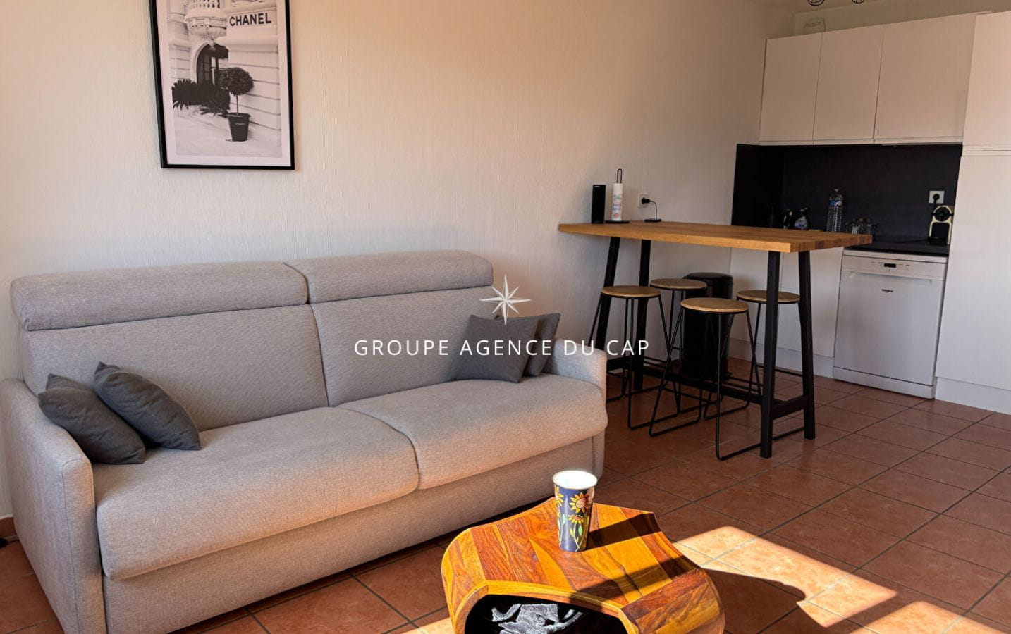 APPARTEMENT 2 PIECES RESIDENCE AVEC PISCINE APERCU MER AUX ISSAMBRES Image 2