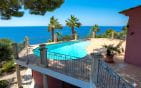 A VENDRE VILLA TRES BELLE VUE MER 5 CHAMBRES ET BUREAU PISCINE GARAGE DOUBLE PLAGES ET COMMERCES A PIED, AUX ISSAMBRES Min 13