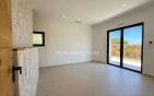 VILLA RECENTE 7 PIECES AVEC VUE MER GARAGE 70 M² ET PISCINE, AUX ISSAMBRES Min 11