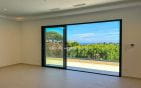 VILLA RECENTE 7 PIECES AVEC VUE MER GARAGE 70 M² ET PISCINE, AUX ISSAMBRES Min 12