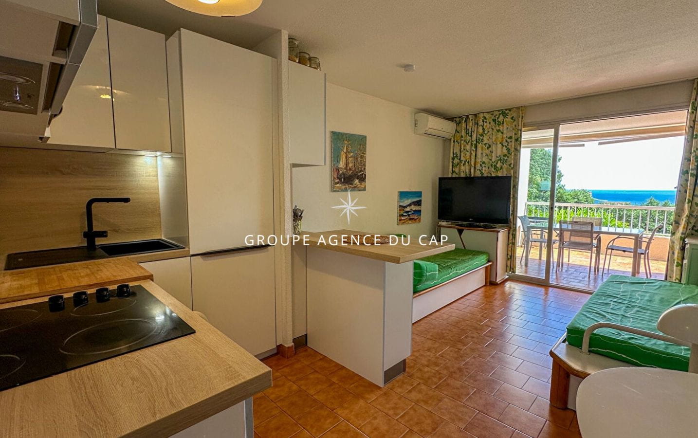 A VENDRE APPARTEMENT VUE MER  2 PIECES 27M² TERRASSE 12M² LA NARTELLE SAINTE MAXIME Image 3