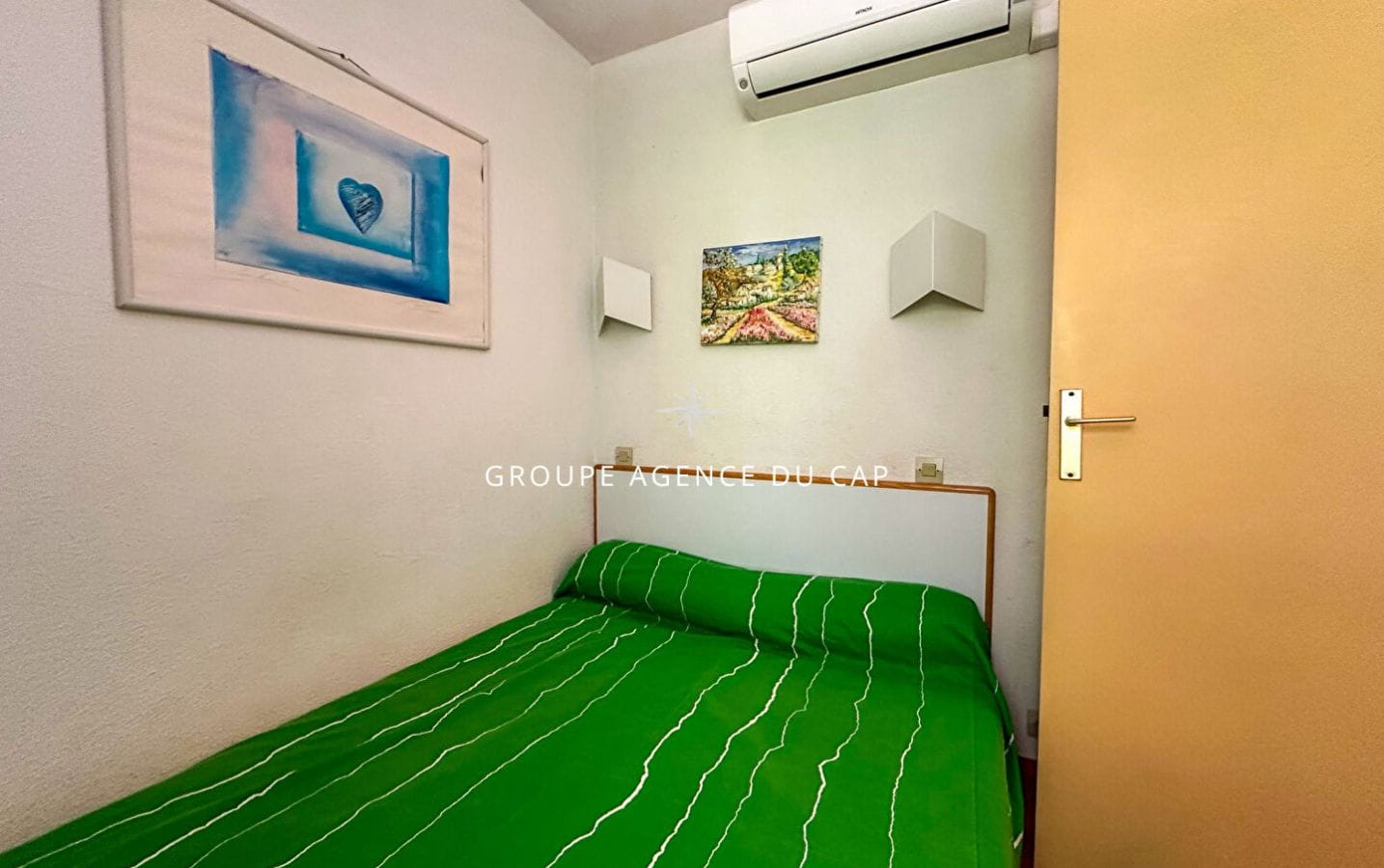 A VENDRE APPARTEMENT VUE MER  2 PIECES 27M² TERRASSE 12M² LA NARTELLE SAINTE MAXIME Image 8