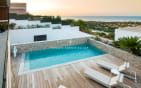VILLA CONTEMPORAINE 8 PIECES  VUE MER PANORAMIQUE AVEC DOUBLE GARAGE ET PISCINE Min 15