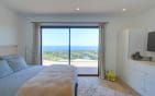 VILLA CONTEMPORAINE 8 PIECES  VUE MER PANORAMIQUE AVEC DOUBLE GARAGE ET PISCINE Min 9