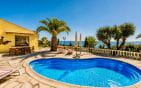 LES ISSAMBRES VILLA DE PLAIN PIED AVEC VUE MER PANORAMIQUE – EXPO SUD – PISCINE – GARAGE  TERRAIN PLAT Min 3