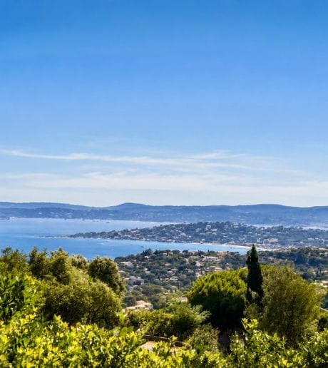 GARDEN LEVEL WITH ABOVE-GROUND POOL AND PANORAMIC SEA VIEW