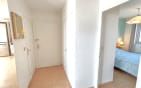 A VENDRE – APPARTEMENT DANS RESIDENCE SECURISEE AVEC PISCINE – 3 PIECES 2 CHAMBRES – TERRASSE SUR LE TOIT ET VERANDA  – CAVE PARKING ET POSSIBILITE GARAGE – 600M DU CENTRE VILLE DE SAINT AYGULF Min 7
