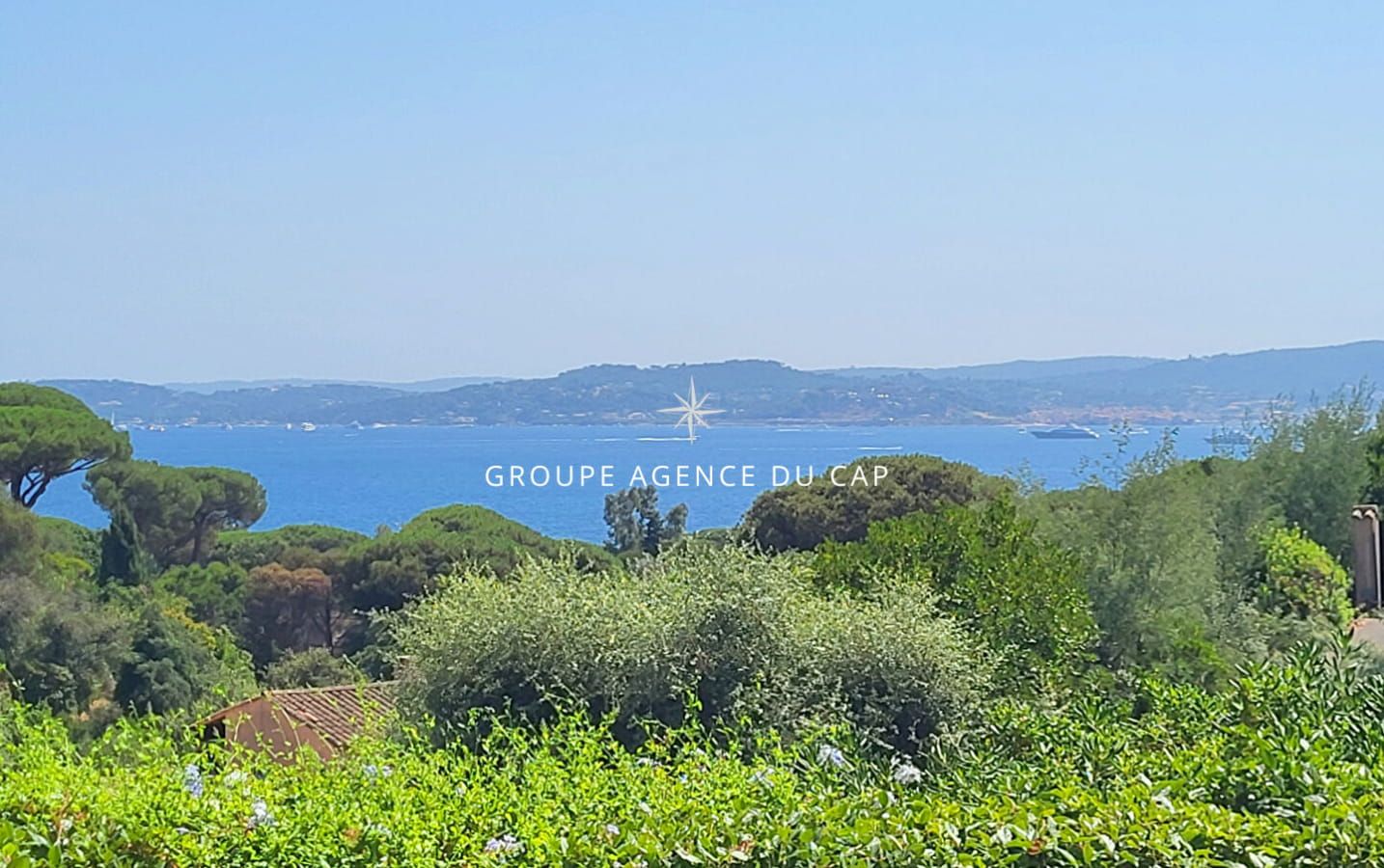 SAINTE MAXIME Villa Provençale VUE MER idéalement située entre Bas du Sémaphore et Centre ville. Image 1