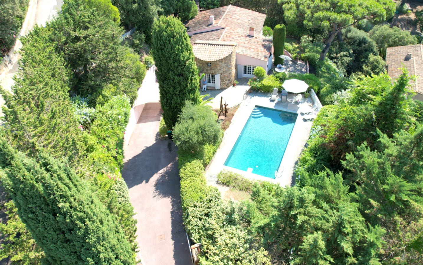 SAINTE MAXIME Villa Provençale VUE MER idéalement située entre Bas du Sémaphore et Centre ville. Image 2