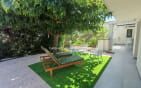 A VENDRE VILLA VUE MER ENVIRON 200 M2 ENTIEREMENT RENOVEE OFFRANT 5 CHAMBRES DONT 4 EN SUITE PISCINE GARAGE A SAINT AYGULF Min 8
