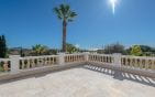 VILLA DE PRESTIGE 400M2 VUE MER ESPACE SPA CAVE A VIN PISCINE GARAGE, A SAINT RAPHAEL Min 9