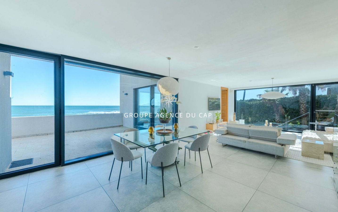 Waterfront villa in Saint Aygulf – 7 rooms – 238 m2 Image 6