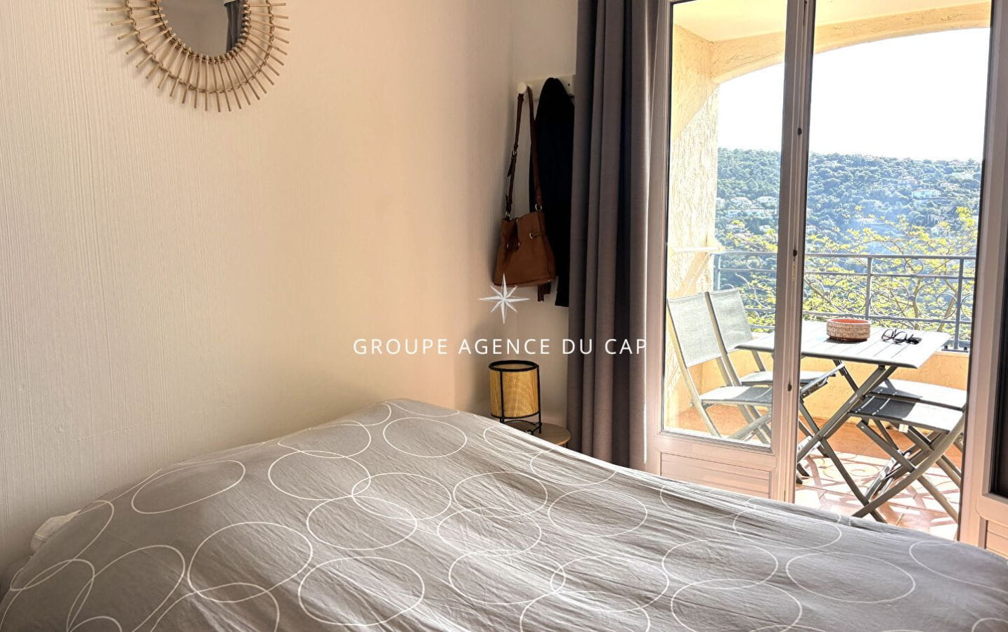 APPARTEMENT 2 PIECES RESIDENCE AVEC PISCINE APERCU MER AUX ISSAMBRES Image 6