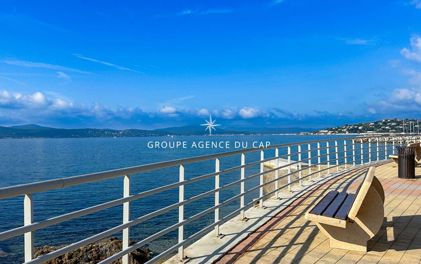 APPARTEMENT DUPLEX 3P AVEC TERRASSE ET PLACE DE PARKING EN SOUS SOL, A SAINTE MAXIME CENTRE VILLE ET PLAGE A PIED Image 13