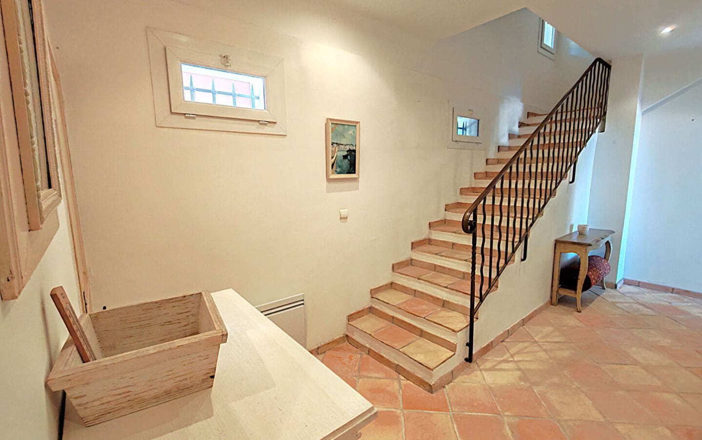 A VENDRE – VILLA TRES BELLE VUE MER – 5 CHAMBRES ET BUREAU – PISCINE – GARAGE DOUBLE – PLAGES ET COMMERCES A PIED – LES ISSAMBRES Image 11