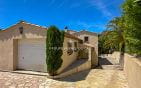 Villa à vendre 170m2 piscine garage, à quelques pas du centre ville de Sainte-Maxime Min 16