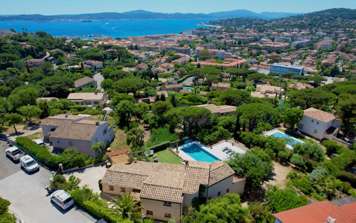 Villa à vendre 170m2 piscine garage, à quelques pas du centre ville de Sainte-Maxime Image 17