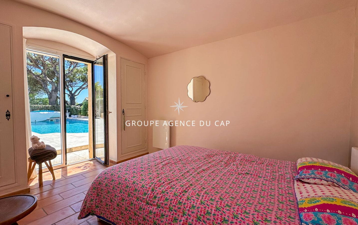 Villa à vendre 170m2 piscine garage, à quelques pas du centre ville de Sainte-Maxime Image 9