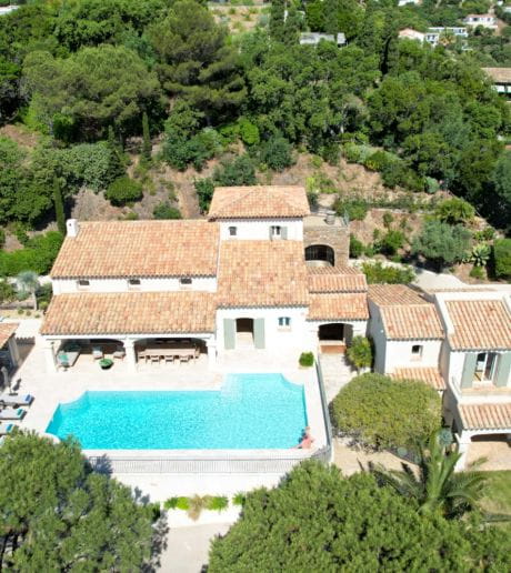 Prestigious residence in Les Issambres, 8 rooms, 279 m2 – PANORAMIC SEA VIEW