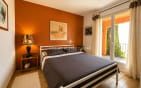 FOR SALE: PROVENÇAL VILLA WITH SEA VIEW, POOL, AND GARAGE IN LES ISSAMBRES Min 10
