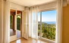 FOR SALE: PROVENÇAL VILLA WITH SEA VIEW, POOL, AND GARAGE IN LES ISSAMBRES Min 11