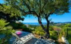 A VENDRE AUX ISSAMBRES APPARTEMENT VUE MER SUR LE GOLF DE SAINT-TROPEZ Min 7