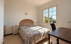 LES ISSAMBRES VILLA DE PLAIN PIED AVEC PISCINE POOL HOUSE ET GARAGE Min 8