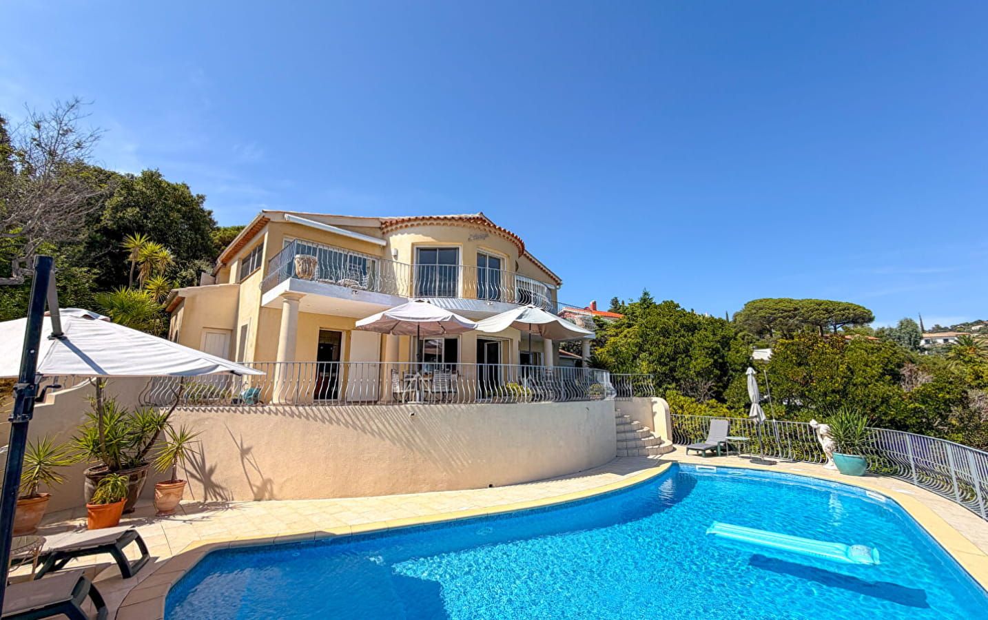 Les Issambres VUE PANORAMIQUE MER Villa  4 pièce(s) 160 m2 Image 17