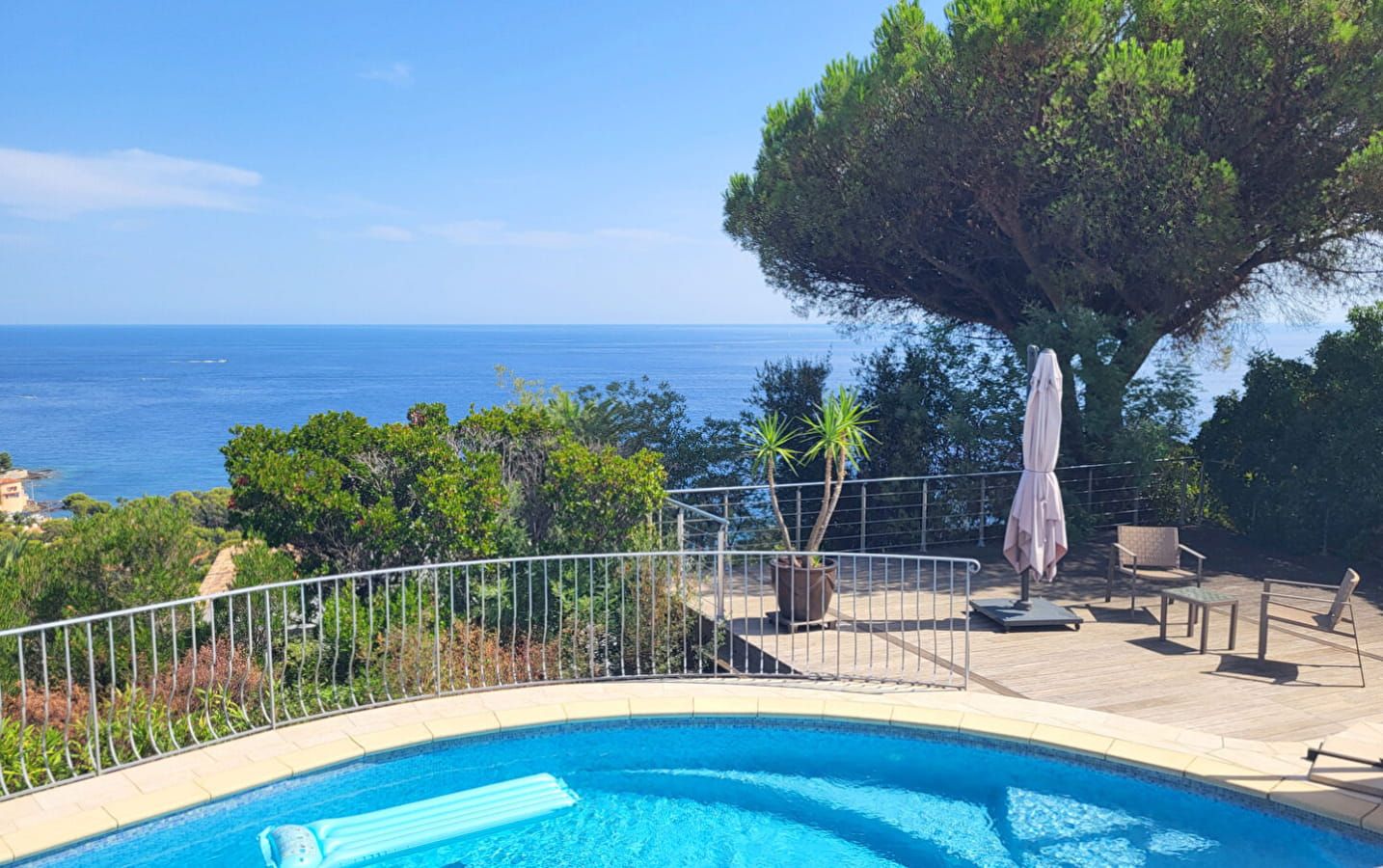 Les Issambres VUE PANORAMIQUE MER Villa  4 pièce(s) 160 m2 Image 7