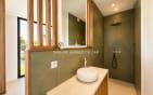 VILLA CONTEMPORAINE NEUVE, 5 CHAMBRES SUITES, GARAGE 75M², PARKING, VUE MER PANORAMIQUE ST TROPEZ, SAINTE-MAXIME Min 12