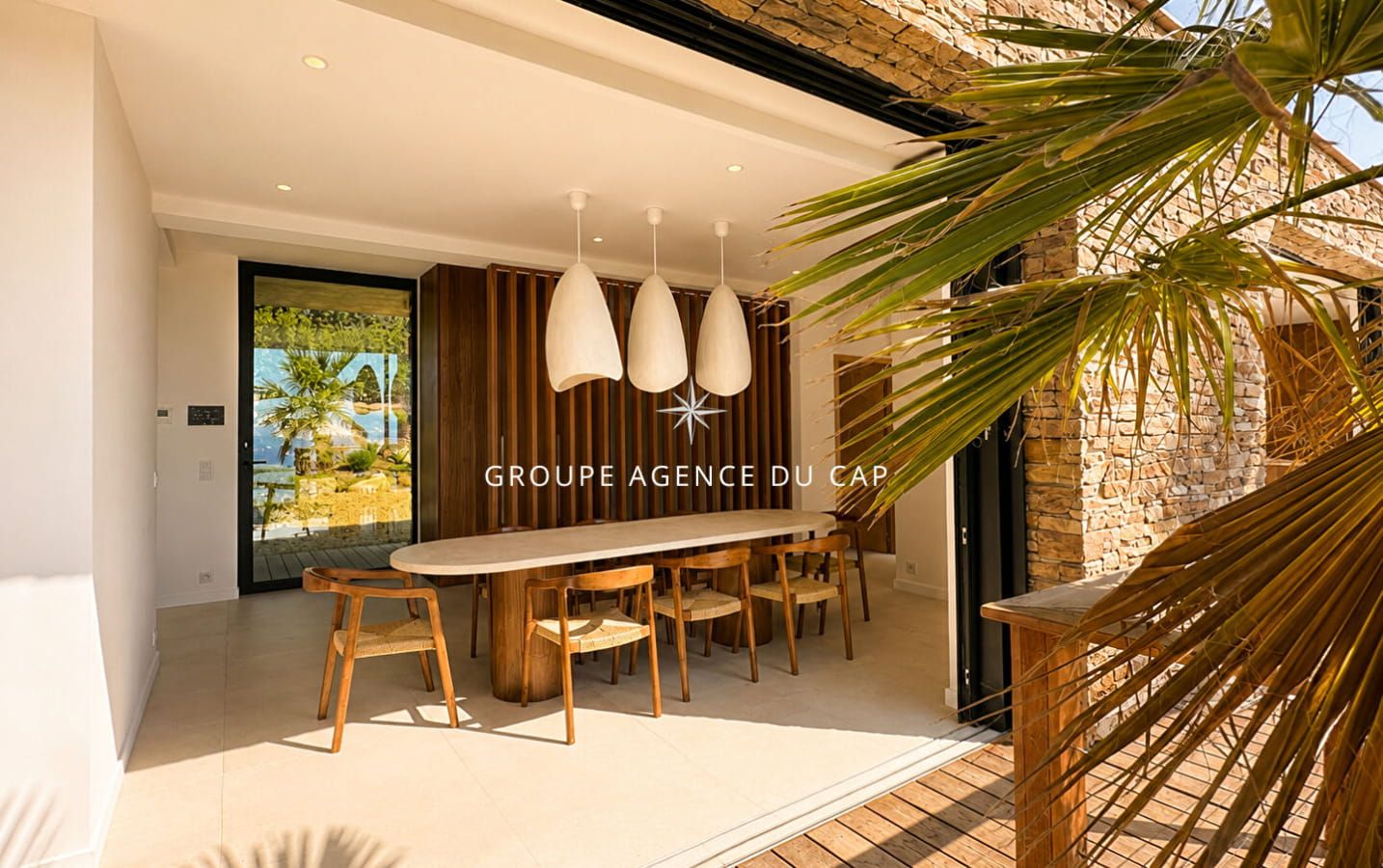 VILLA CONTEMPORAINE NEUVE, 5 CHAMBRES SUITES, GARAGE 75M², PARKING, VUE MER PANORAMIQUE ST TROPEZ, SAINTE-MAXIME Image 7