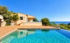 SAINTE-MAXIME  VILLA CONTEMPORAINE RÉNOVÉE AVEC VUE MER PANORAMIQUE Min 1
