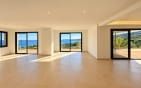 SAINTE-MAXIME  VILLA CONTEMPORAINE RÉNOVÉE AVEC VUE MER PANORAMIQUE Min 4